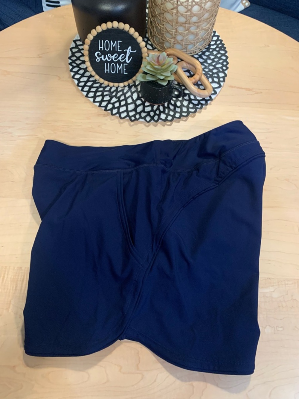 Lands’ End board shorts 5” inseam navy size Large